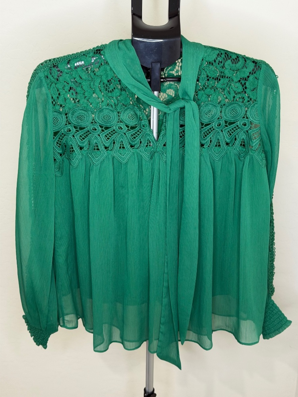 Vici Flowy Top with Lace Detail and Neck Bow